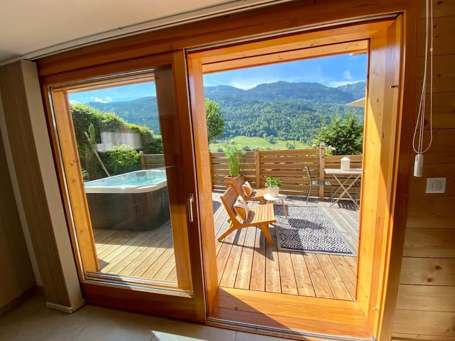 Androsace Appartement Dans Chalet Bois Avec Jacuzzi Privatif Terrasse Et Vue Montagne Les Villards-sur-Thônes 외부 사진